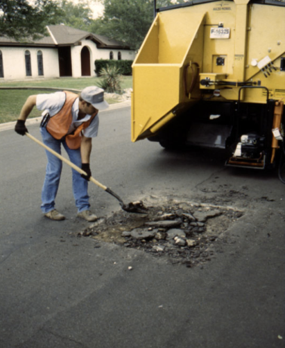 Estas son las colonias que cubrirán las cuadrillas de bacheo