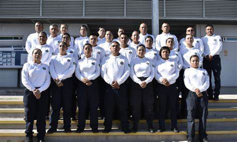 Cadetes de la SSPE terminan su entrenamiento inicial