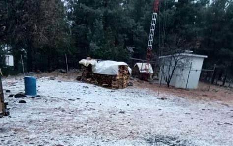 Reportan caída de nieve en regiones serranas