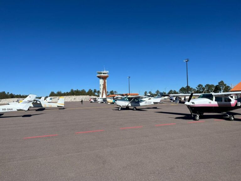 Se realiza un vuelo de reconocimiento al aeropuerto barrancas del cobre