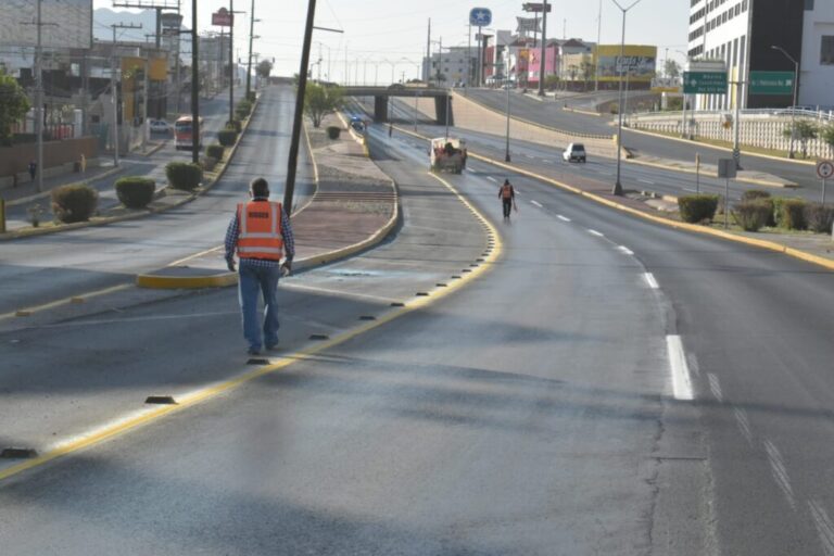 Obras Públicas pintará calles principales de la ciudad