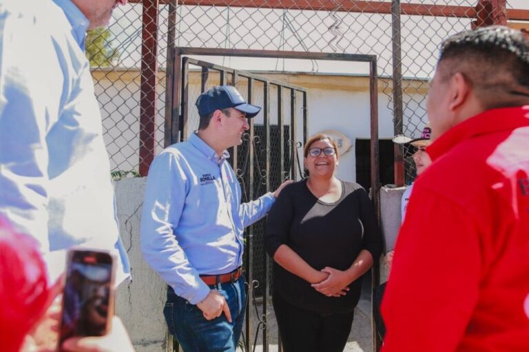Marco Bonilla visita colonia Lealtad