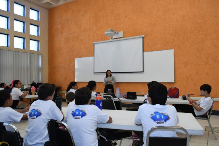 Inicia curso FCA kids