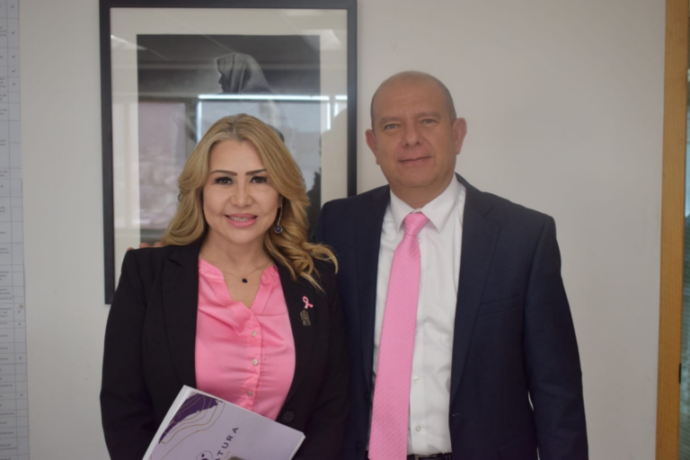 Olivia no quita el dedo del renglón en su trabajo