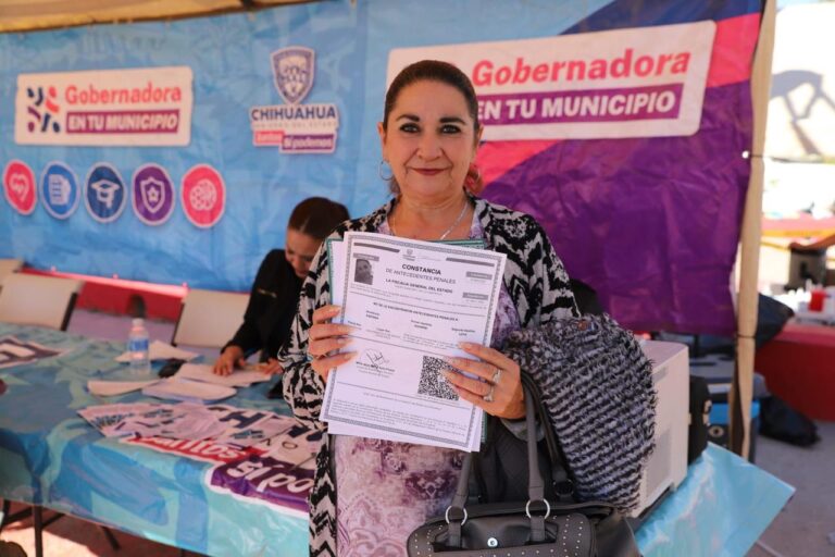 Servicios gratuitos y asesorías a vecinos de La Campesina