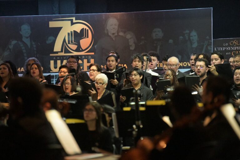 UACH Celebró 70 años con concierto