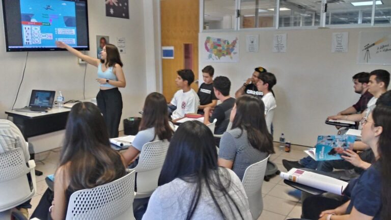 UTCH invita a tomar tu diplomado de ingles