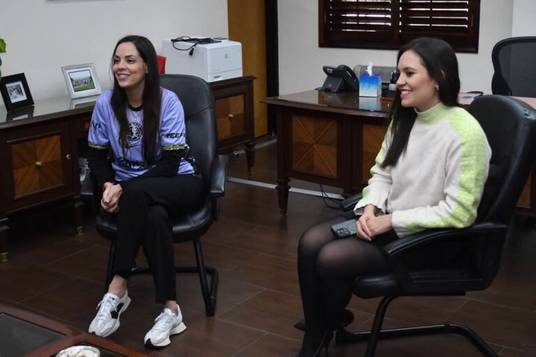 Alumnos de la FCA contribuye a la internacionalización de la UACH