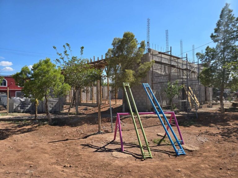 Gobierno Municipal construye gimnasio de box en la colonia Santa Cecilia para fomentar el deporte y la convivencia comunitaria