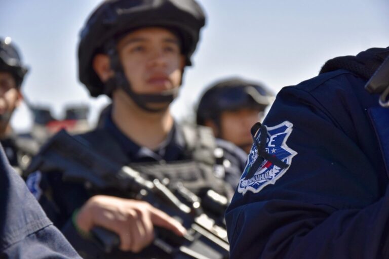 Honores ara despedir a Victor Hugo Sosa