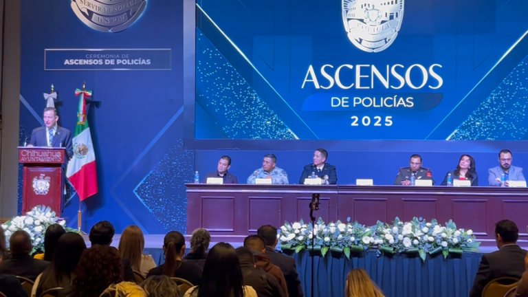 Ascensos para policías encabezado por Marco Bonilla