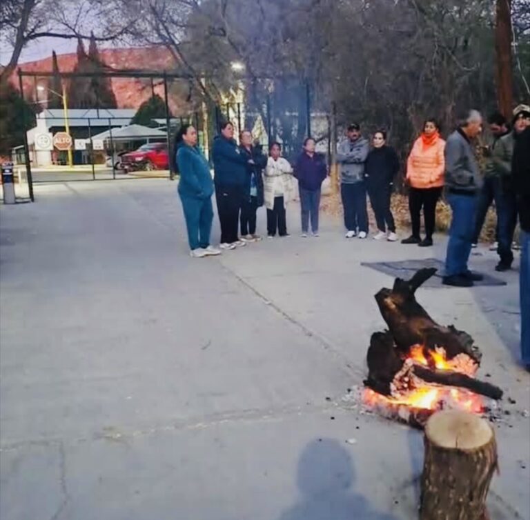 Pobladores hacen guardia en La Boquilla