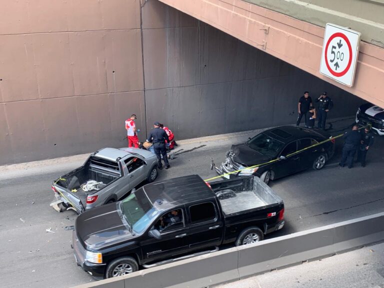 Muere atropellado en el Periférico de la Juventud mientras le daba cuerda al carro