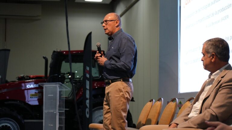 Debate sobre futuro de industria lechera