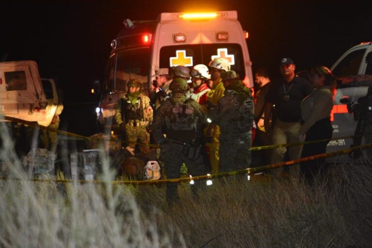 Militar Fallece en choque en carretera Delicias