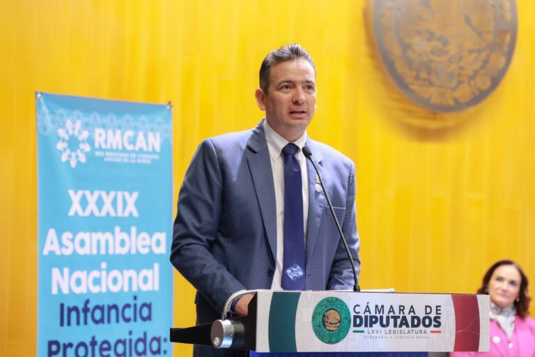 Marco Bonilla tomo protesta a integrantes de red de ciudades amigas