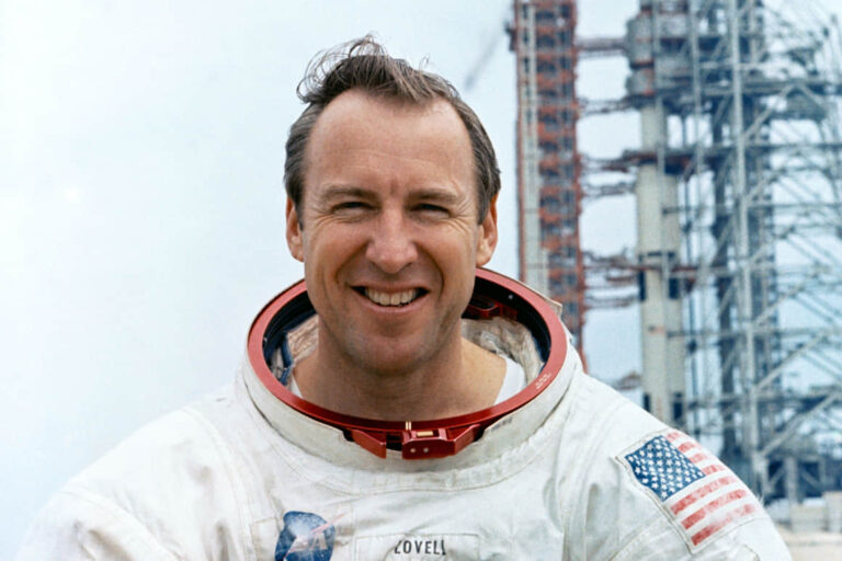 Fallece Jim Lovell explorador espacial