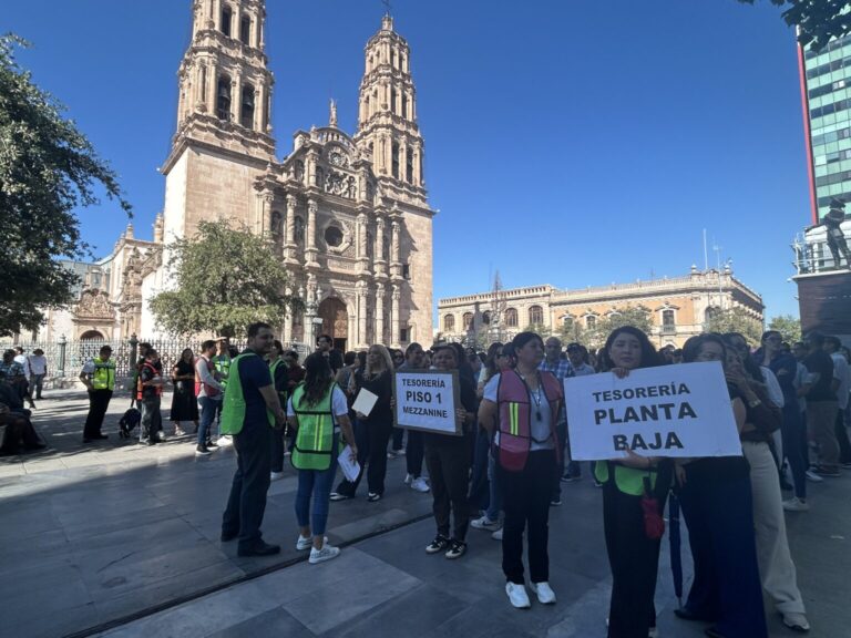 Desalojan a más de 700 empleados con simulacro
