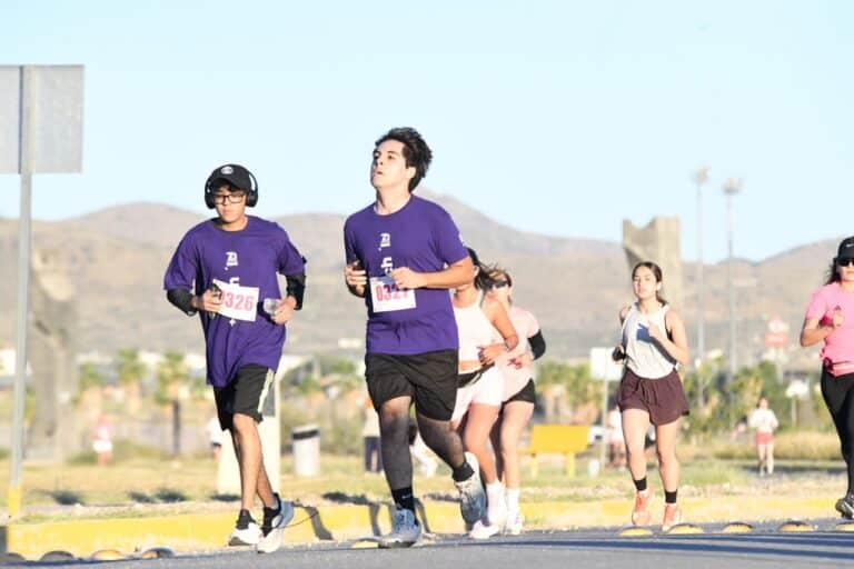 Carrera 5k «Huella Rosa»