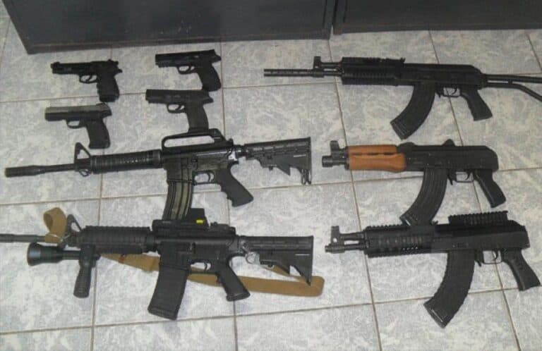 Aseguraron 400 armas antes de que cruzaran a México