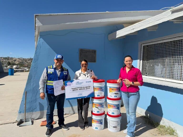 Atienden 16 escuelas en Cd. Juárez por lluvias