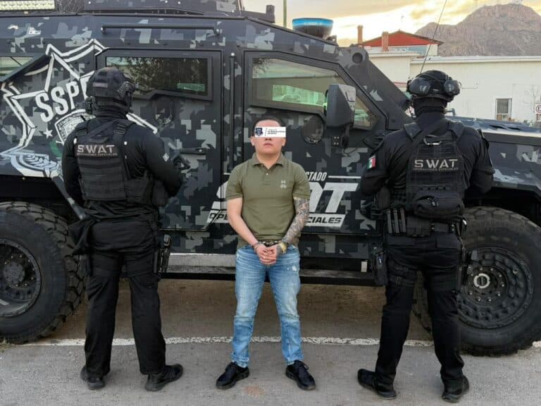 Capturan a joven con orden por homicidio