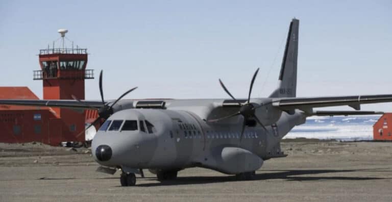 Sheinbaum lamenta accidente aéreo