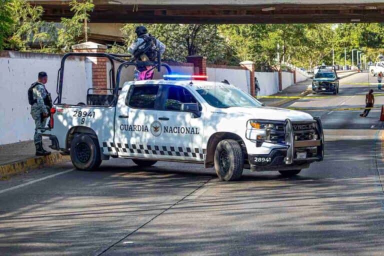 Denuncian secuestro de ingenieros en Sinaloa