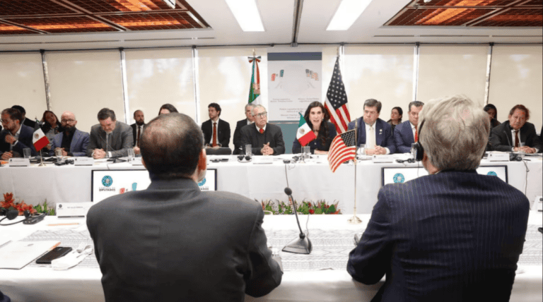 PAN plantea disolver T-MEC