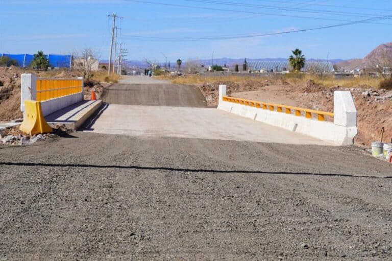 Abren puente vehicular Sierra Azul