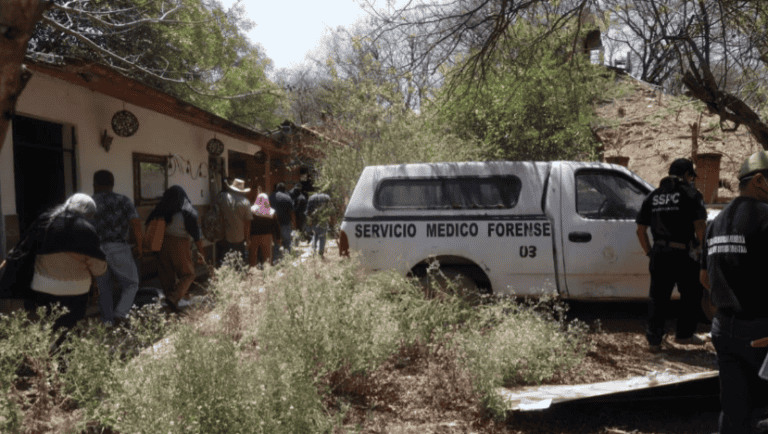 Hallan restos de 2014 en funeraria