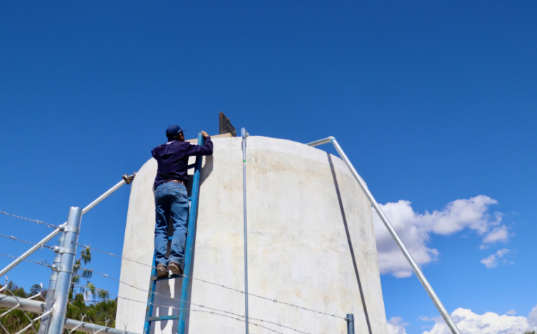 Entregan sistema de agua potable en Baquiriachi