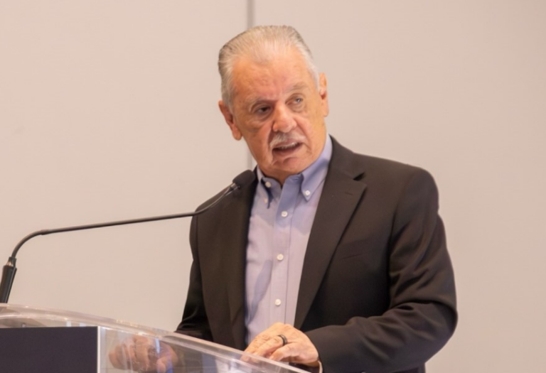 CCE rechaza fin anticipado de clases