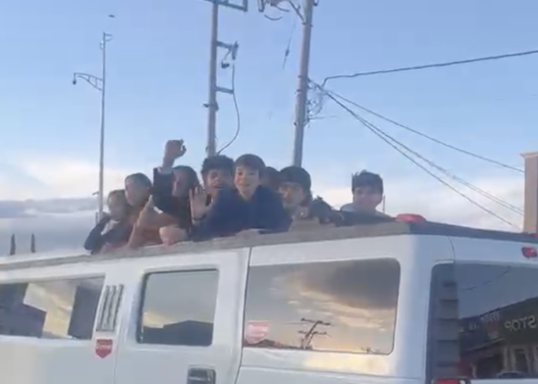 Denuncian traslado inseguro de menores