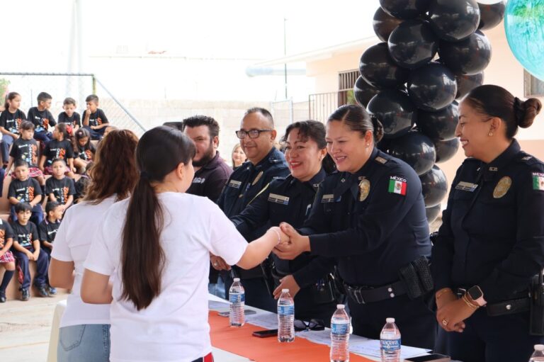 Concluye programa D.A.R.E. con impacto en casi 10 mil alumnos de la ciudad