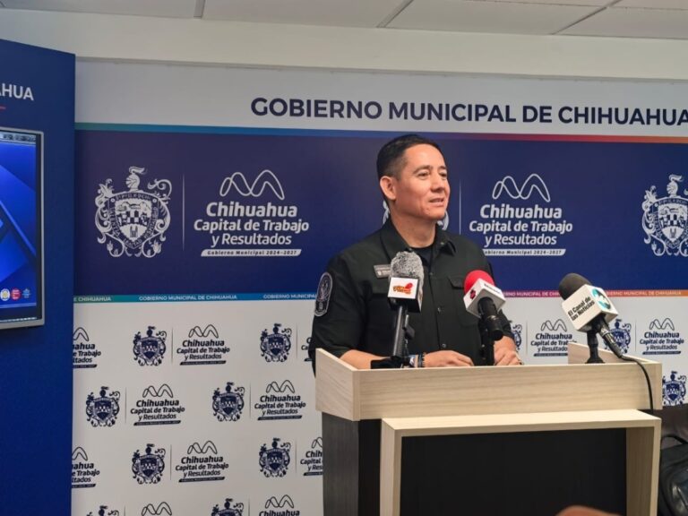 Comisario niega rumores de salida