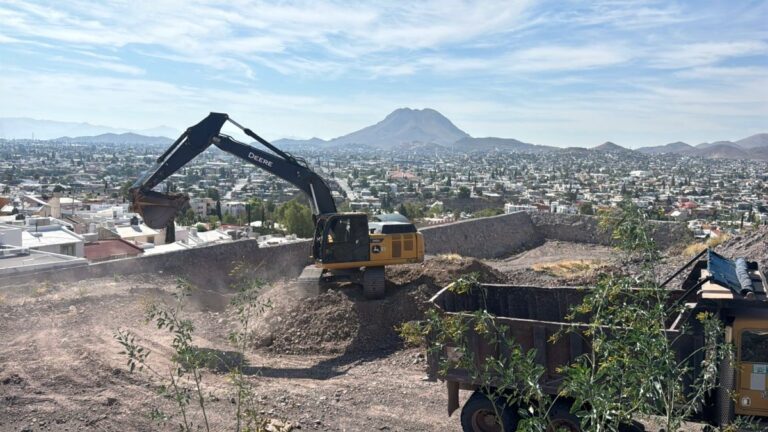 Verifican seguridad en demolición de Herradura La Salle