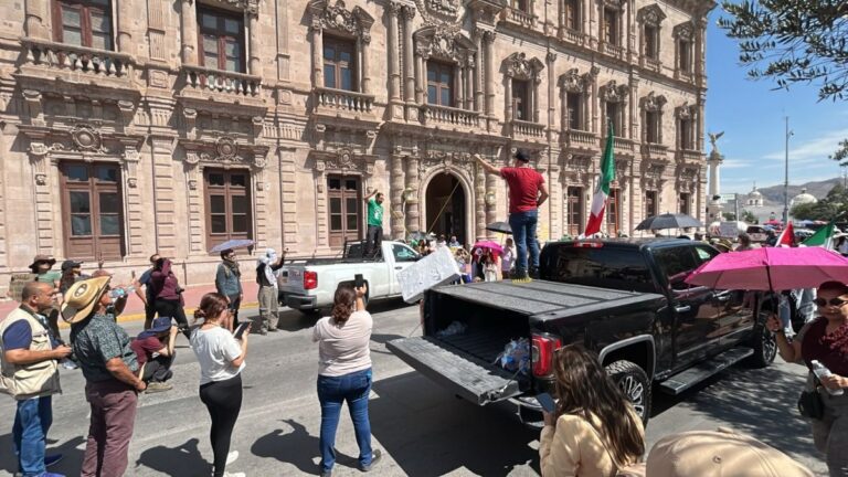 Bonilla condena vandalismo en Palacio de Gobierno
