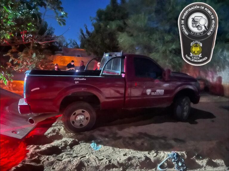 Recuperan pick up robada con violencia