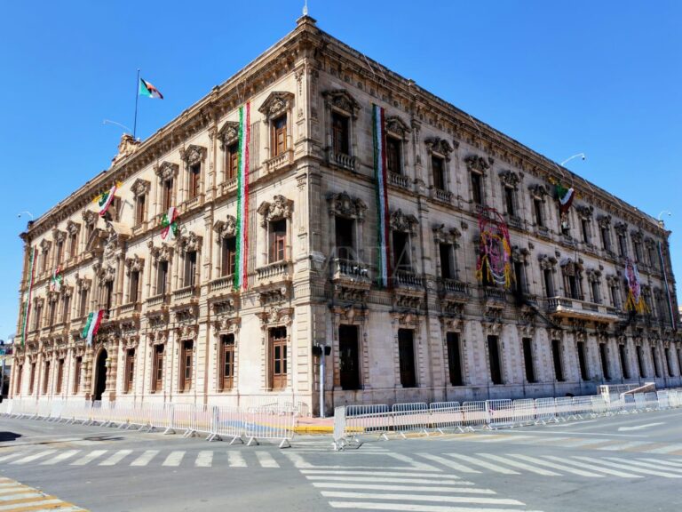 Lunes caluroso con máxima de 32 grados